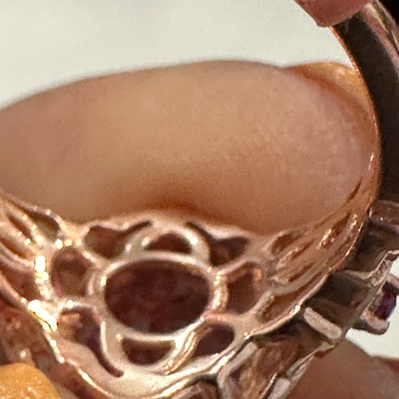 Vintage rose gold over sterling silver ring-large purple gemstone - Picture 6 of 16